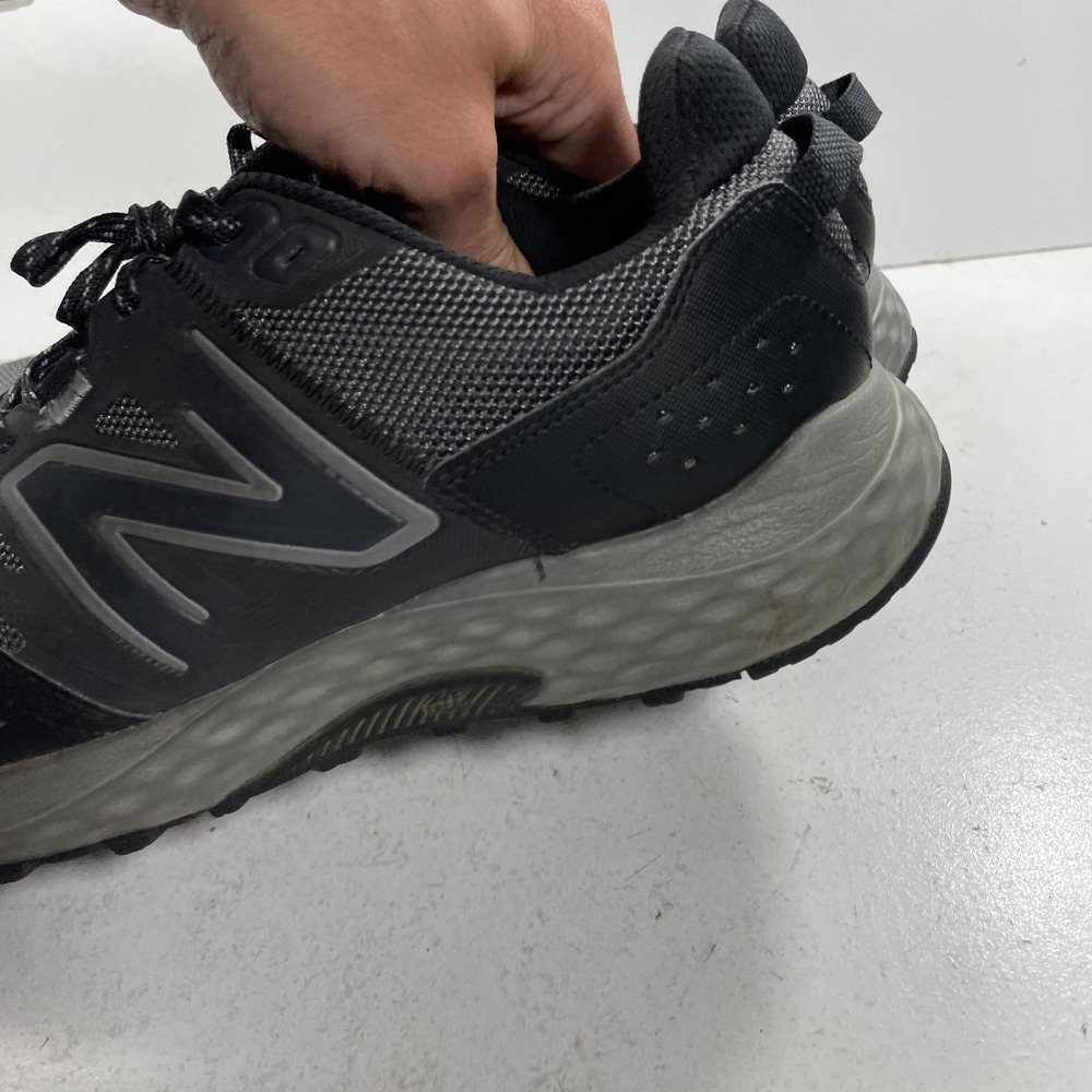 New Balance T 410 Sneakers Mens Size 11.5 4E Trail Hiking Shoes Black Gray - Picture 5 of 16